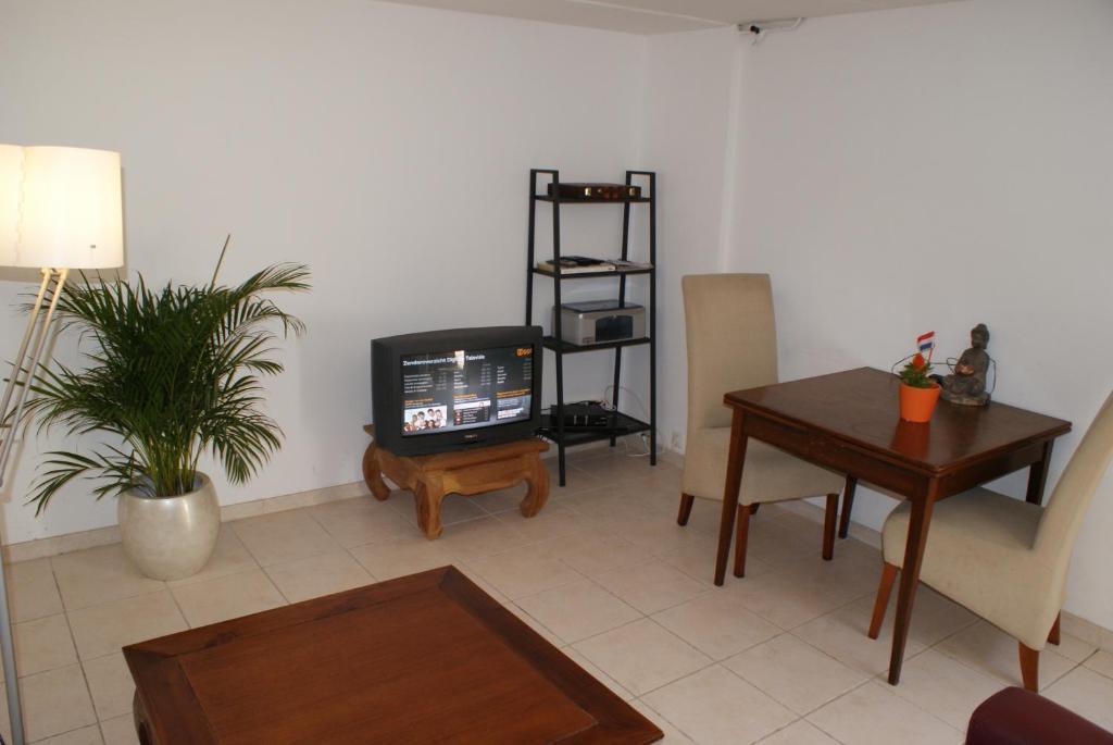 Continentaiz Appartement Zandvoort Bilik gambar